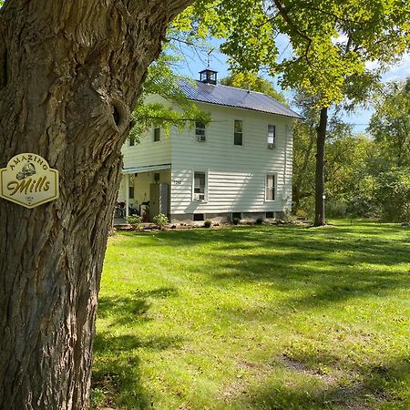 Amazing Mills In The Heart Of The Finger Lakes Villa Penn Yan Exterior photo